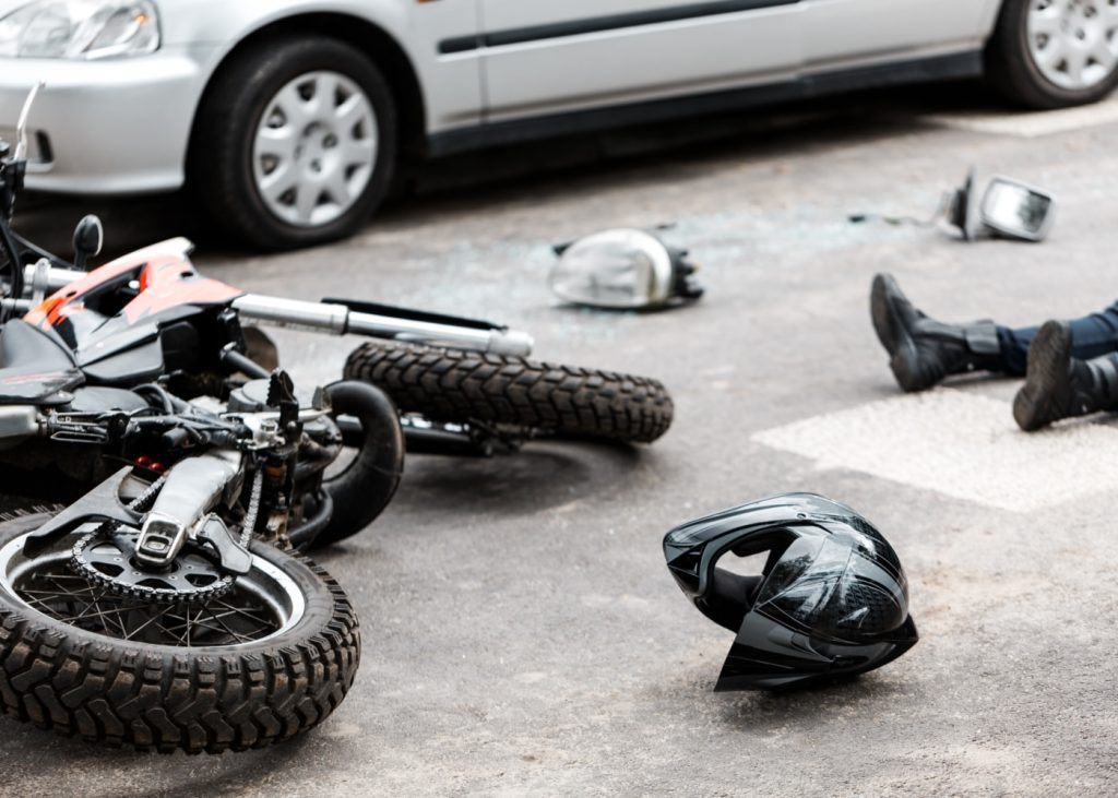 Accidente con la moto en la ruta